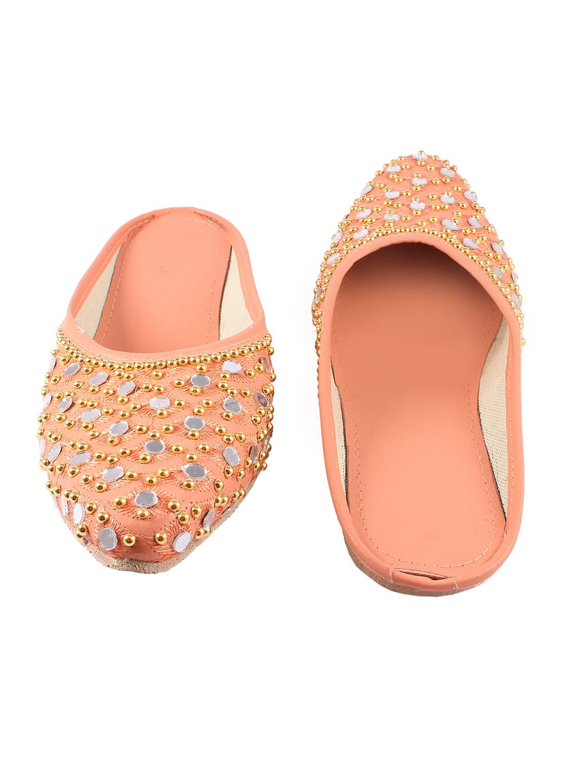 pink slip on jutis - 17673165 - Zoom Image - 3