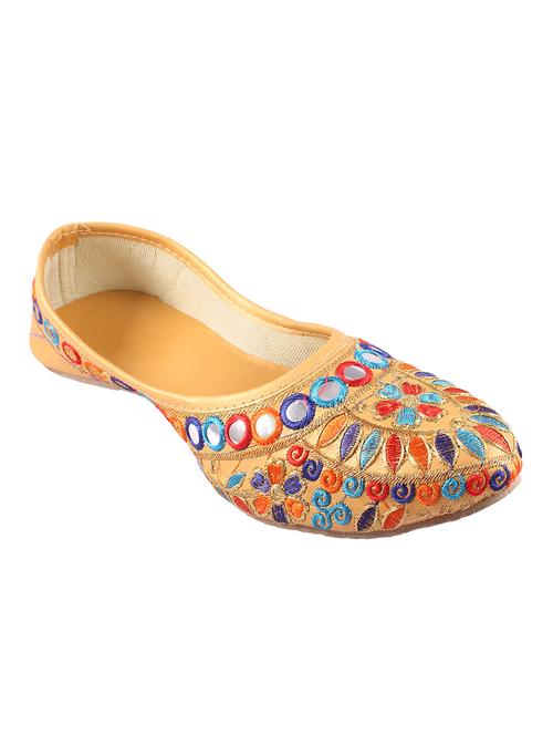 gold slip on jutis - 17673166 - Very Small Image - 1