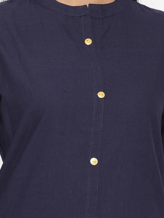 solid straight kurta - 17673206 - Zoom Image - 4