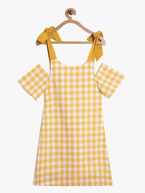 yellow checkered frock - 17674392 - Standard Image - 1