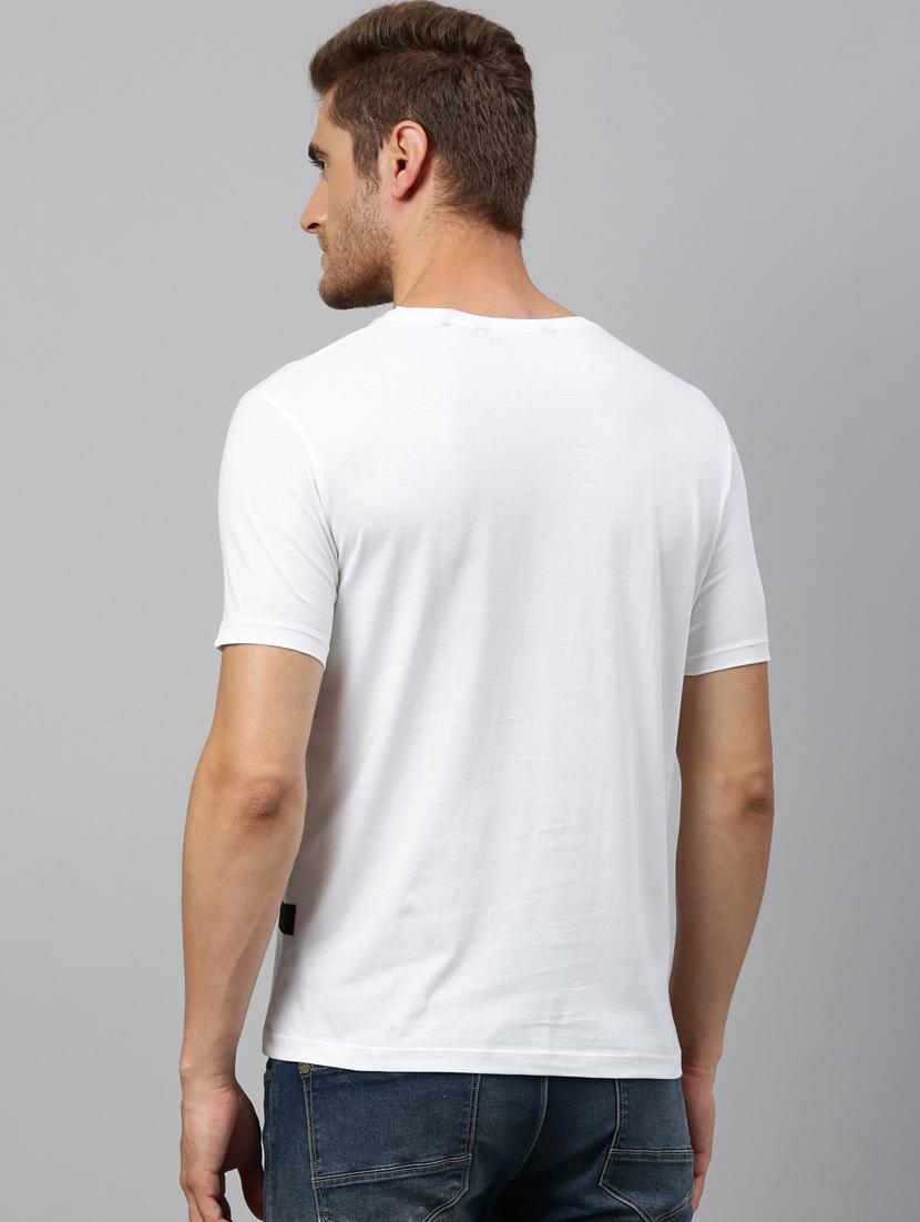 white chest printed t-shirt - 17675309 - Zoom Image - 3
