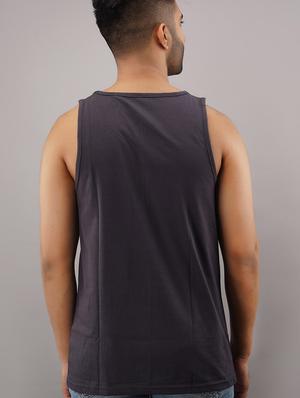 set of 2 solid vest - 17675982 - Standard Image - 5