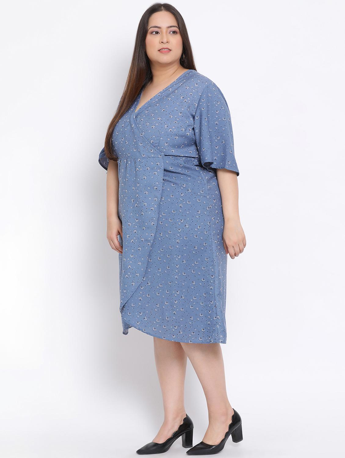 overlap neck plus a-line dress - 17680062 - Zoom Image - 2