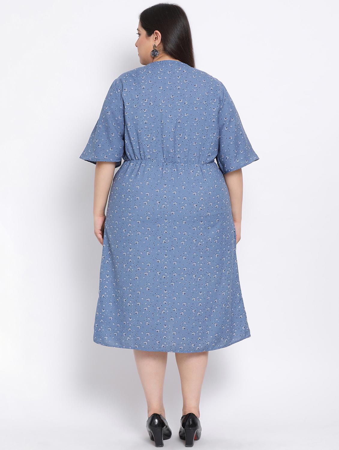 overlap neck plus a-line dress - 17680062 - Zoom Image - 4