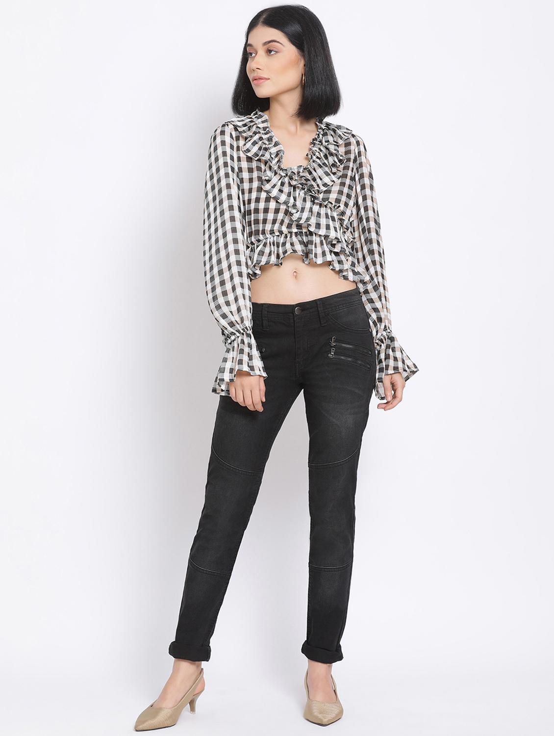 bell sleeved checkered crop top - 17680097 - Zoom Image - 4