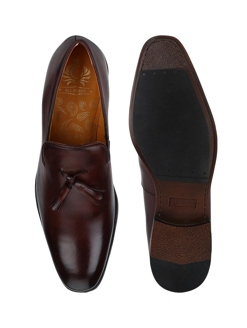 red leather slip on loafers - 17683507 - Zoom Image - 4