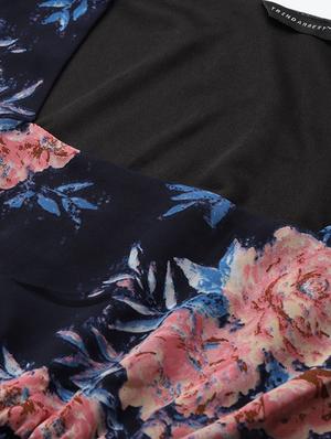 square neck floral top - 17684547 - Standard Image - 5