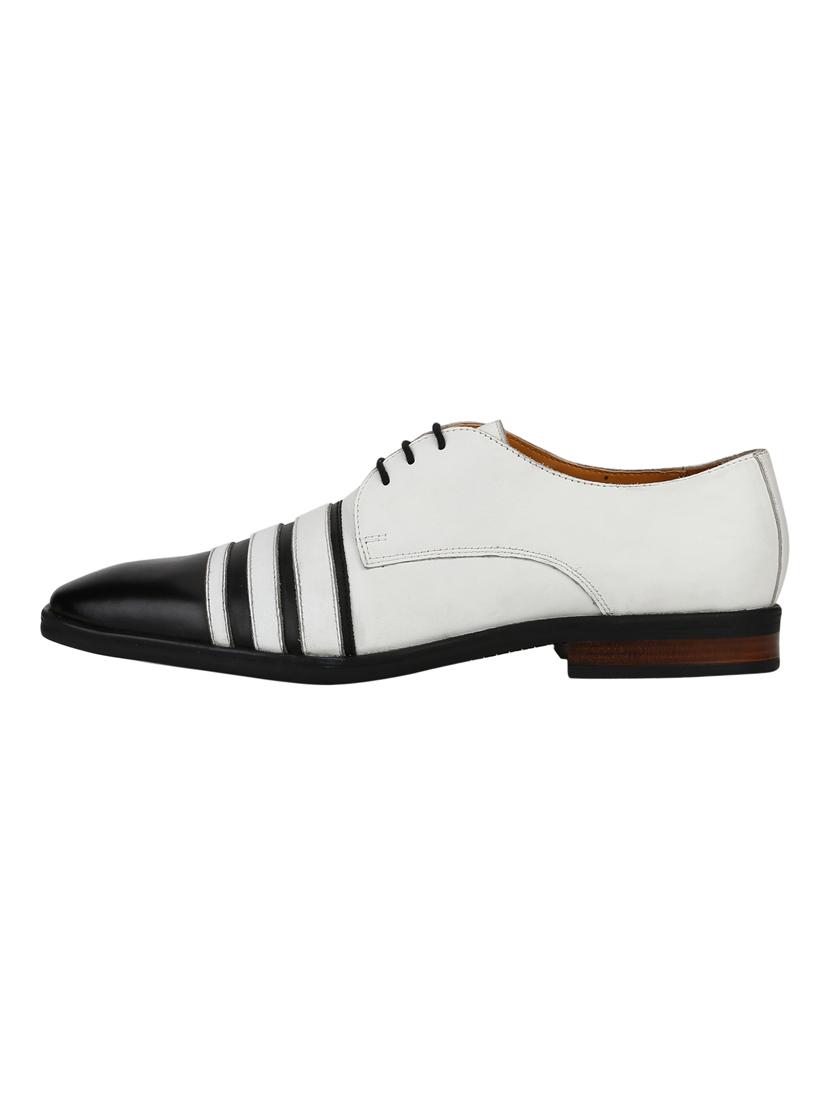 white leather laceup derbies - 17686961 - Zoom Image - 3