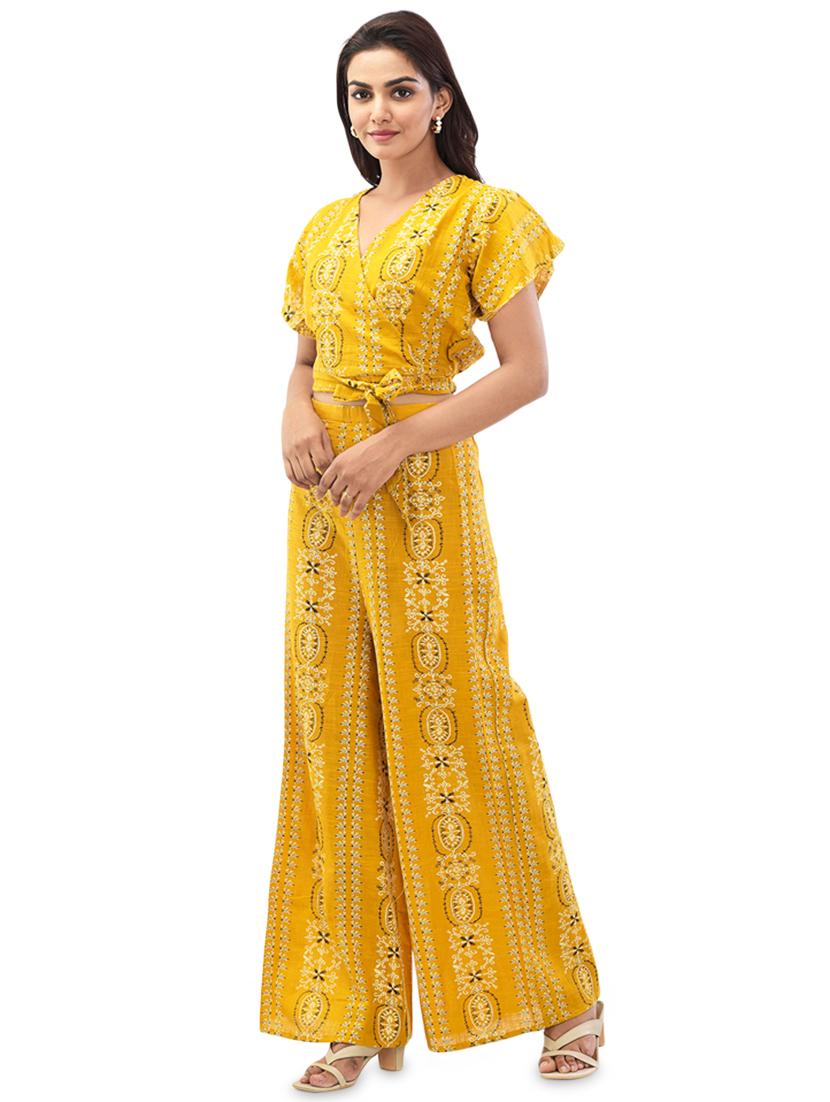 printed crop top with palazzo set - 17687810 - Zoom Image - 2