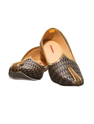 navy fabric slip on jutis - 17688974 - Standard Image - 6