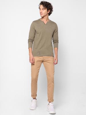 olive green solid t-shirt - 17689392 - Standard Image - 4