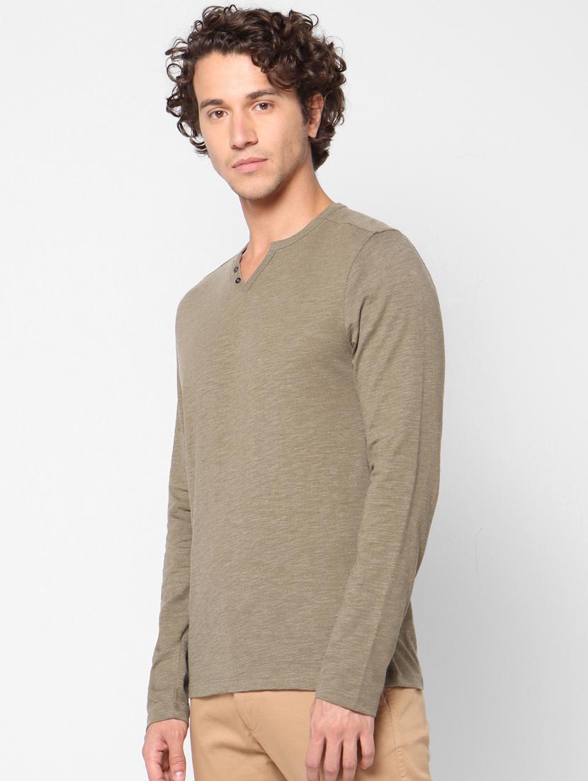 olive green solid t-shirt - 17689392 - Zoom Image - 2