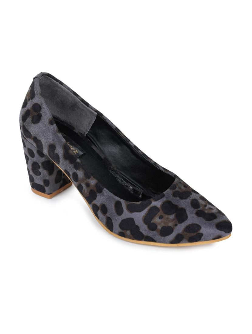 gray slip on pump - 17689434 - Zoom Image - 1