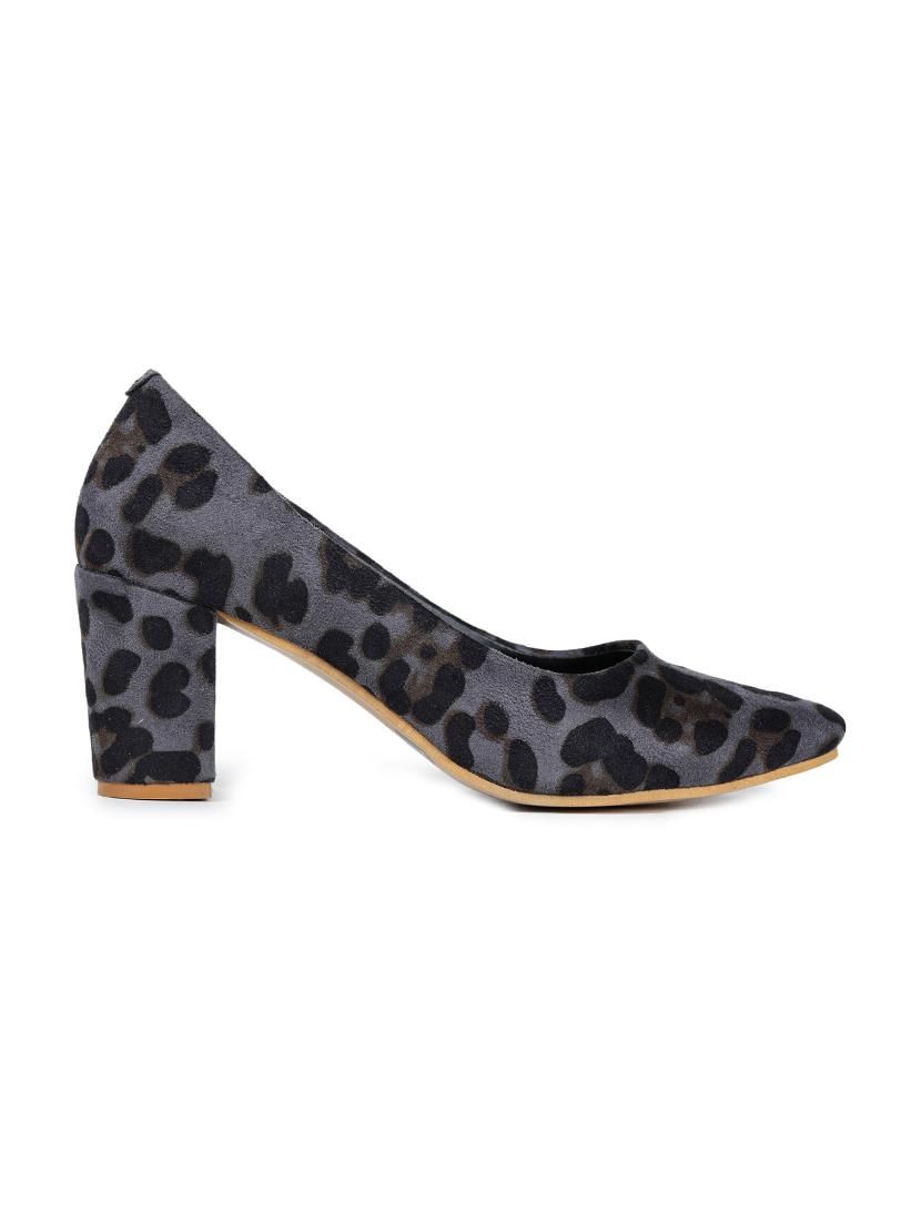 gray slip on pump - 17689434 - Zoom Image - 2