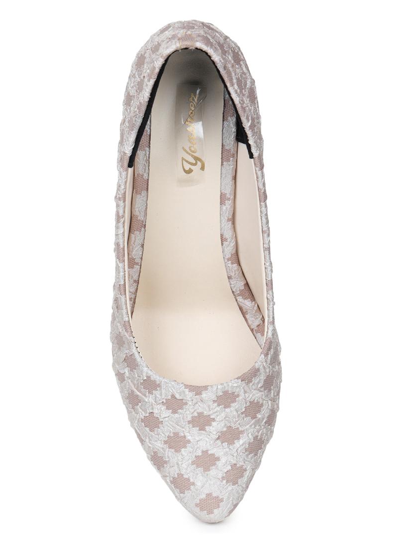 beige slip on pump - 17689439 - Zoom Image - 4
