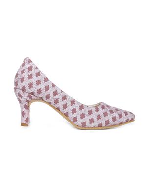 pink slip on pump - 17689441 - Standard Image - 2