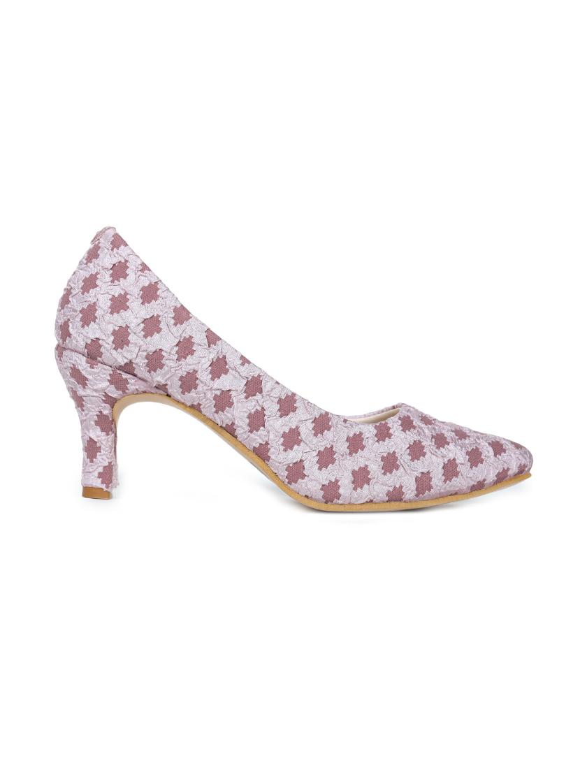 pink slip on pump - 17689441 - Zoom Image - 2