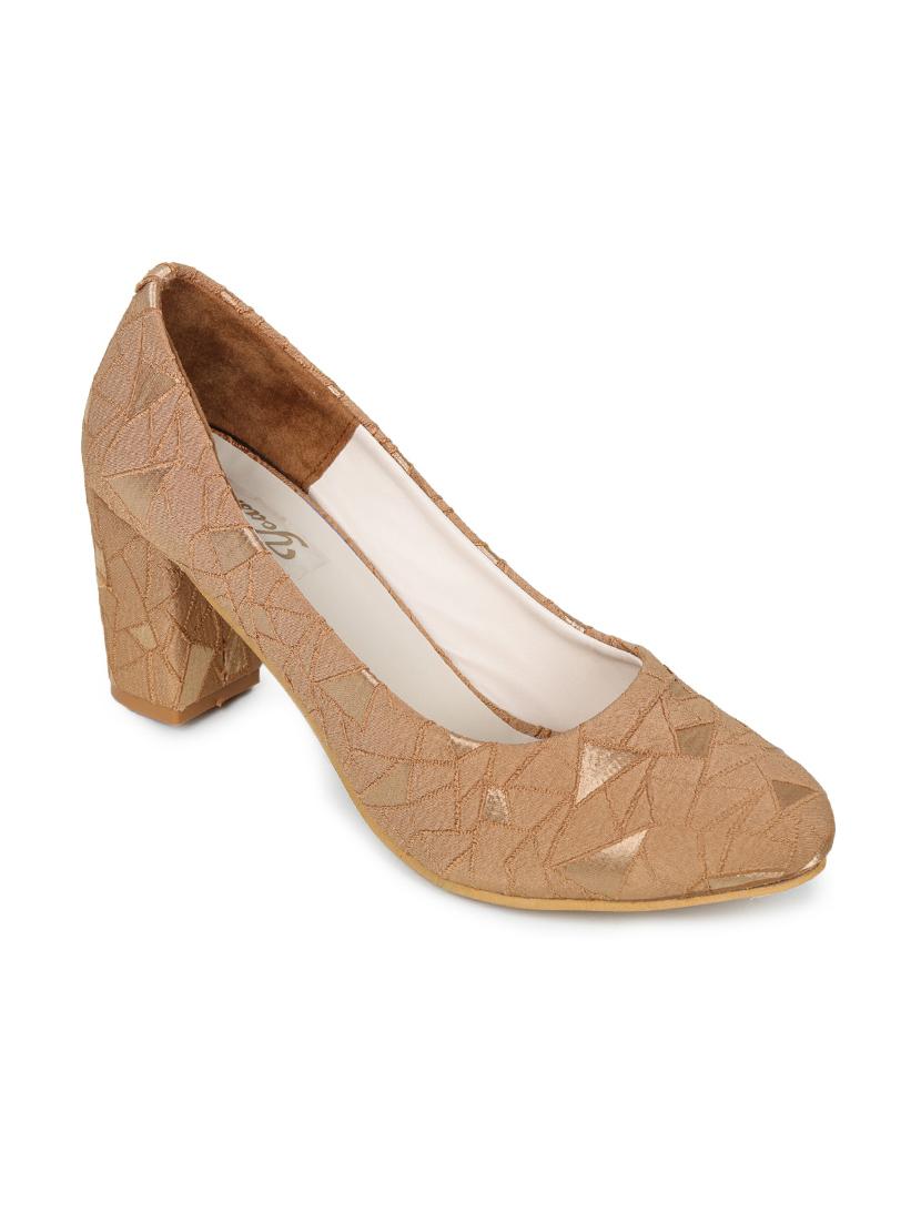gold slip on pump - 17689443 - Zoom Image - 1