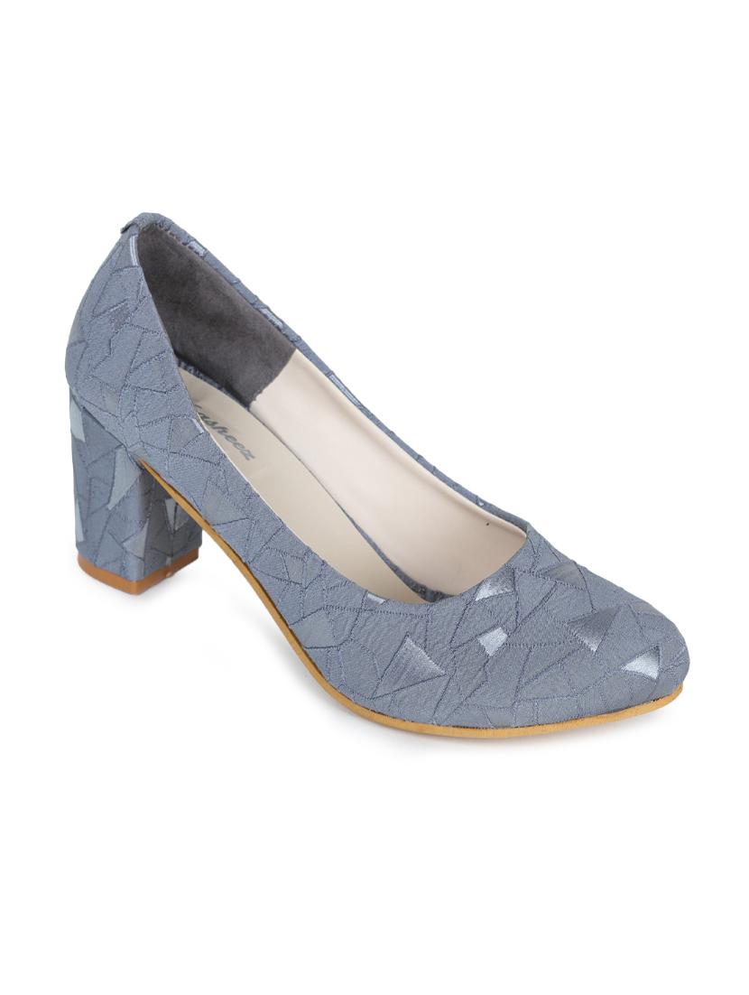 grey slip on pump - 17689444 - Zoom Image - 1