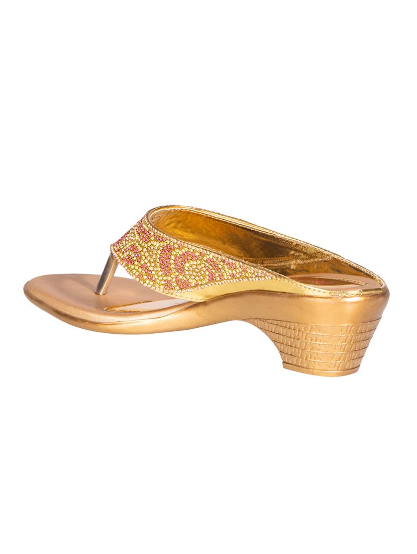 gold synthetic toe separator sandals - 17690138 - Zoom Image - 3