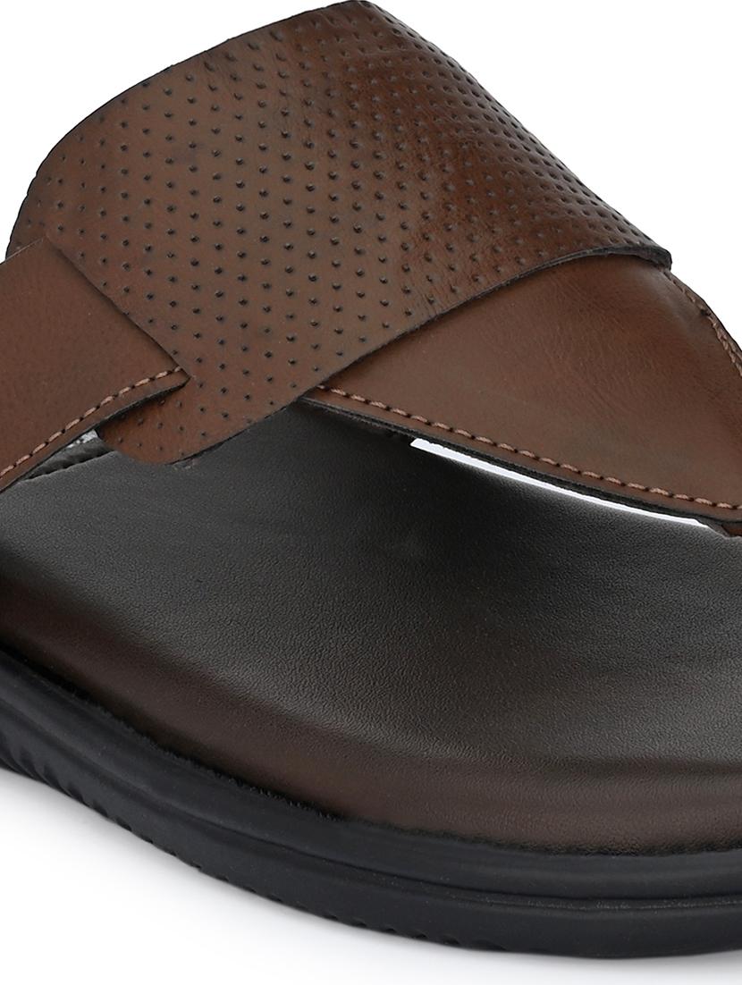 brown toe separator slipper - 17690693 - Zoom Image - 5