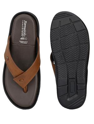 tan toe separator slipper - 17690700 - Standard Image - 4