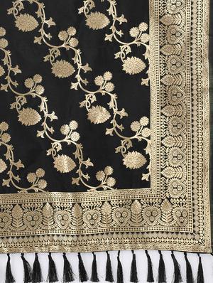 black silk banarasi dupatta - 17690766 - Standard Image - 4