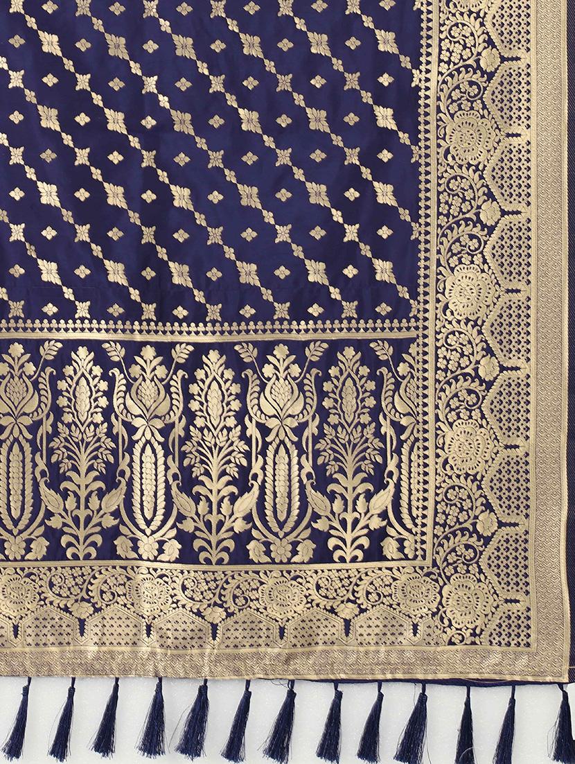 navy silk banarasi dupatta - 17690774 - Zoom Image - 4