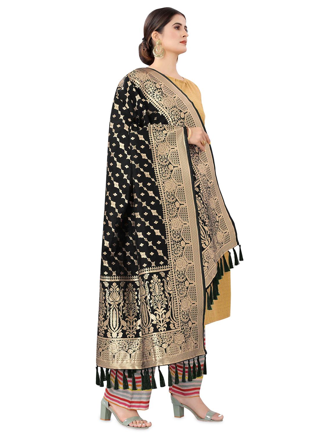 black silk banarasi dupatta - 17690780 - Zoom Image - 2