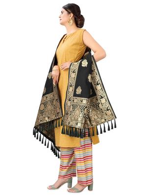 black silk banarasi dupatta - 17690787 - Standard Image - 2