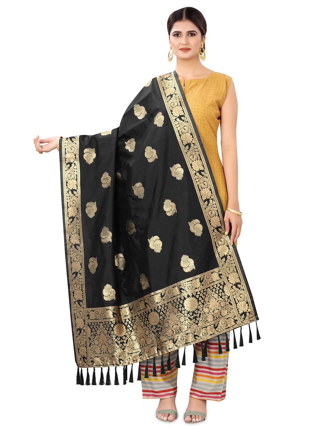 black silk banarasi dupatta - 17690787 - Zoom Image - 1
