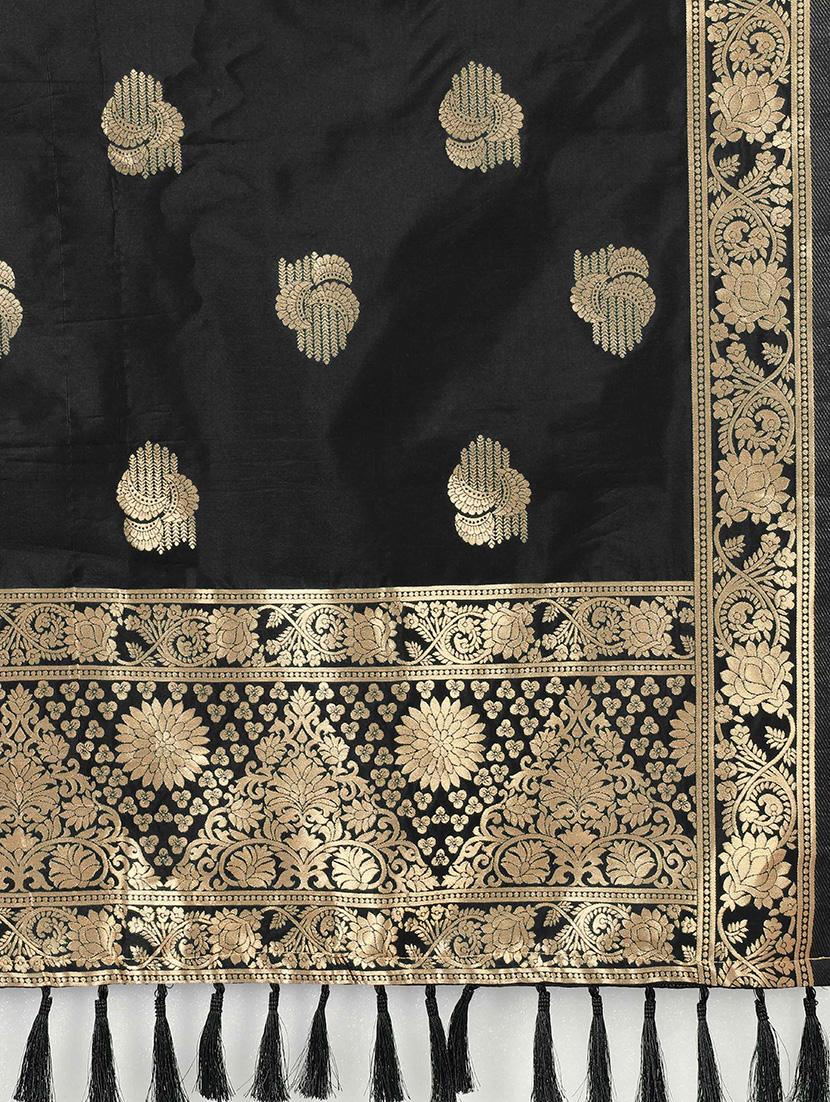 black silk banarasi dupatta - 17690787 - Zoom Image - 4