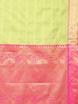 jacquard banarasi saree with blouse - 17690811 - Standard Image - 4