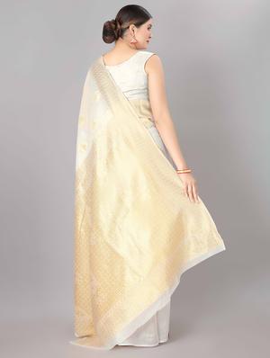 jacquard woven saree with blouse - 17690835 - Standard Image - 2