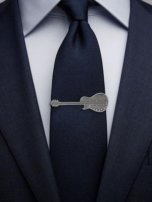 silver metal brooch - 17690985 - Standard Image - 4