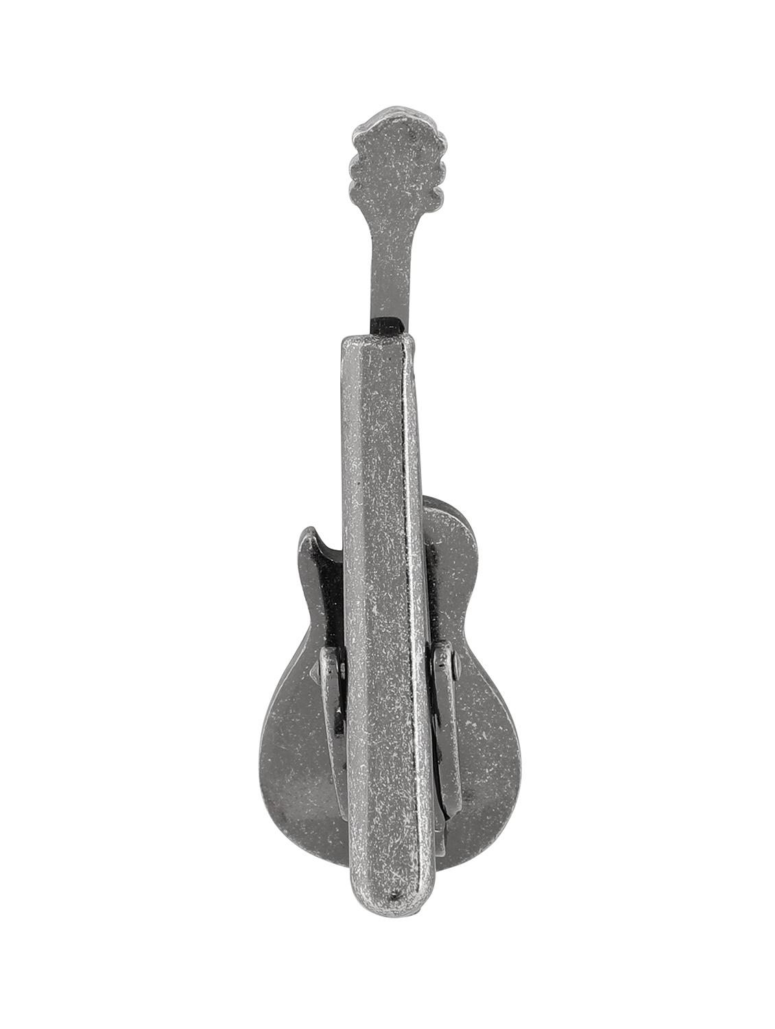 silver metal brooch - 17690985 - Zoom Image - 3