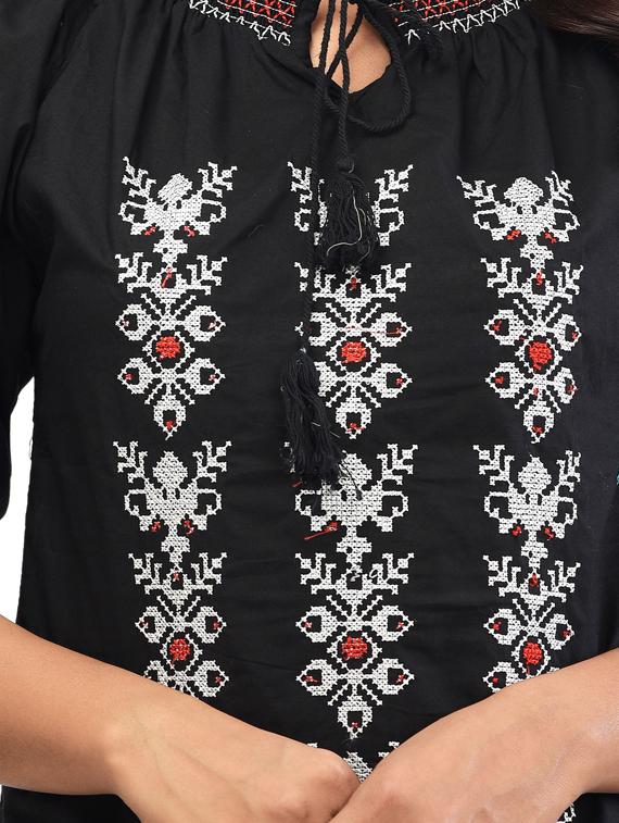tie up neck embroidered top - 17691033 - Zoom Image - 5