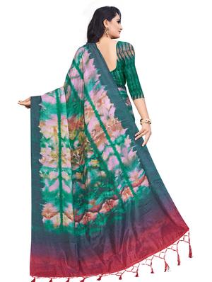tie & dye printed saree with blouse - 17691764 - Standard Image - 2
