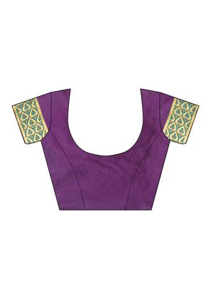 jacquard banarasi saree with blouse - 17691831 - Standard Image - 3