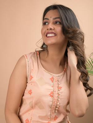 peach cotton kurta sharara set - 17692788 - Standard Image - 4