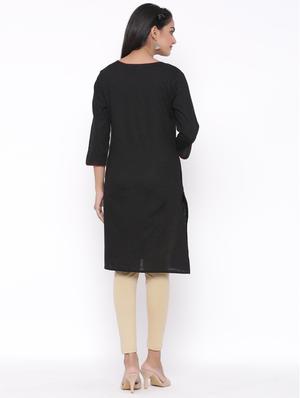 solid pintucks straight kurta - 17692916 - Standard Image - 3