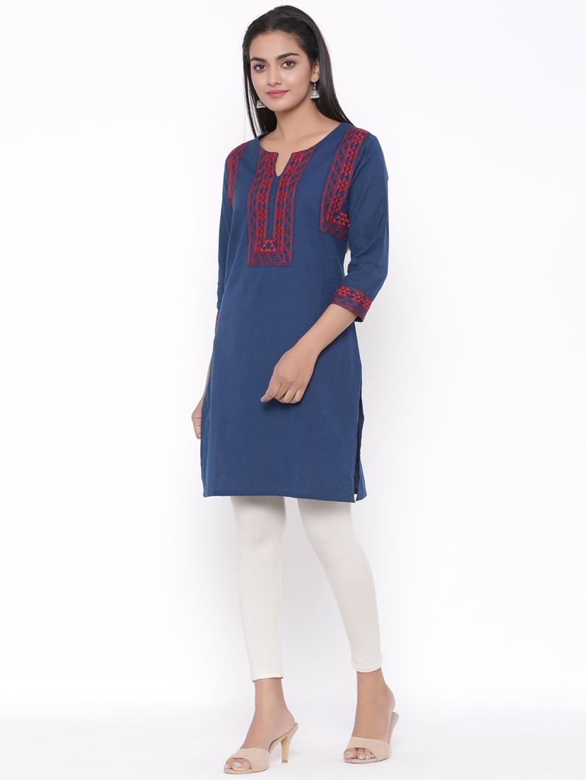 embroidered straight kurta - 17692922 - Zoom Image - 2