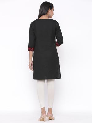 embroidered straight kurta - 17692923 - Standard Image - 3
