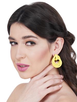 yellow rubber studs earring - 17693690 - Standard Image - 4