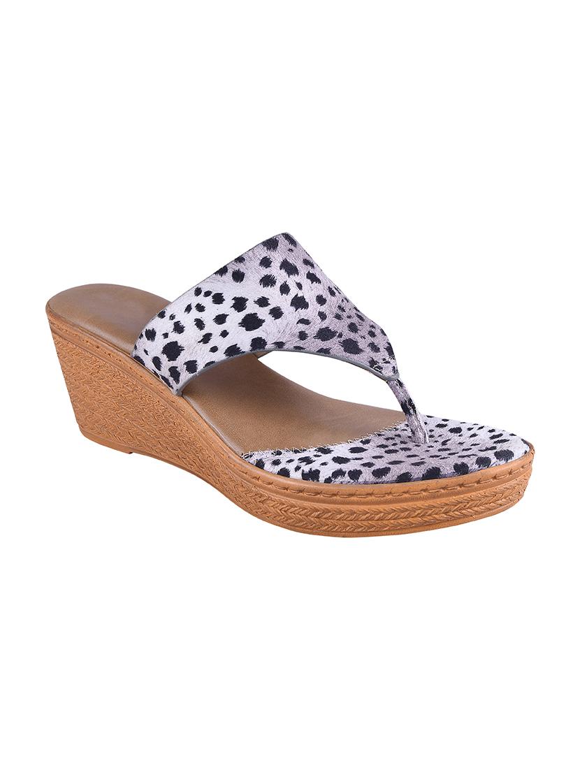 calzado women's beige platform heels open toe slippers - 17695080 - Zoom Image - 1