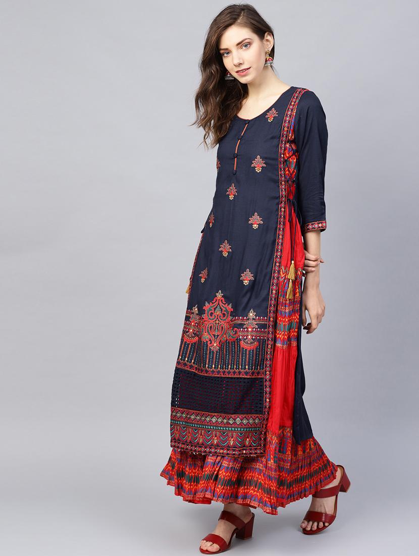 embroidered layered kurta - 17695354 - Zoom Image - 2