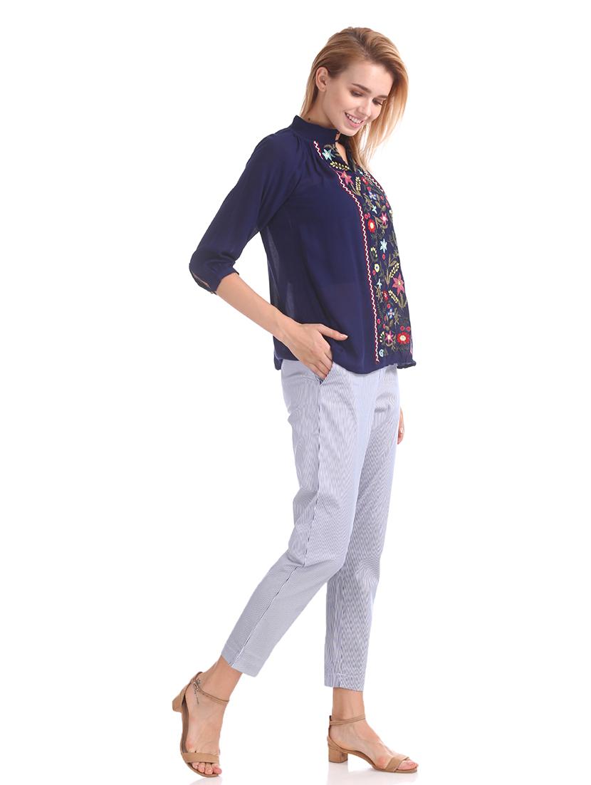 floral embroidered smock neck top - 17695778 - Zoom Image - 4