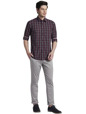 red checkered casual shirt - 17695975 - Standard Image - 4