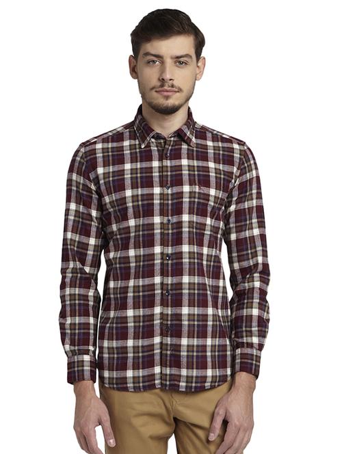 red checkered casual shirt - 17696591 - Standard Image - 1