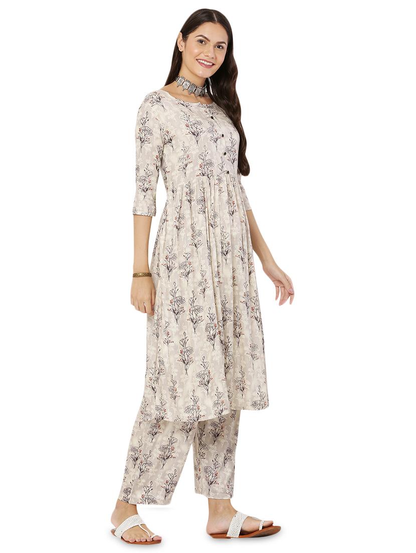 floral kurta palazzo set - 17697485 - Zoom Image - 2